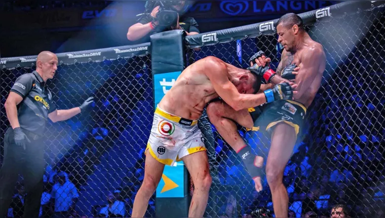 Imagem ilustrativa da notícia Vídeo mostra lutador quebrando a perna em luta de MMA