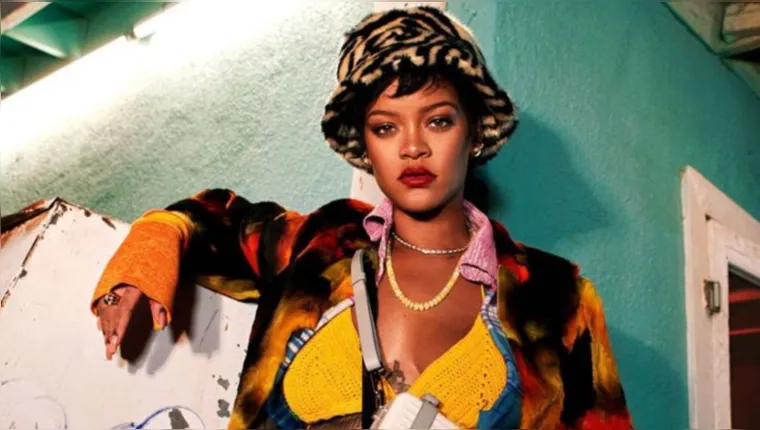 Imagem ilustrativa da notícia Rihanna: 1ª artista feminina a bater novo recorde de plays