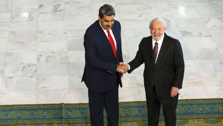 Imagem ilustrativa da notícia Com Maduro, Lula defende união dos países latino-americanos