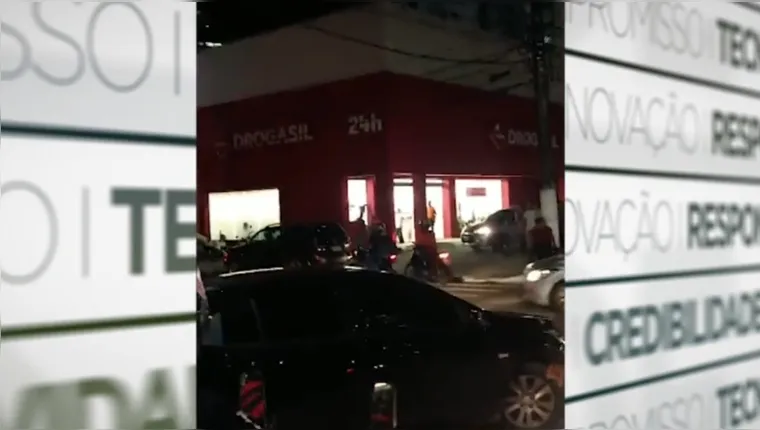 Imagem ilustrativa da notícia Vídeo: Farmácia é assaltada na Doca e bandidos são baleados