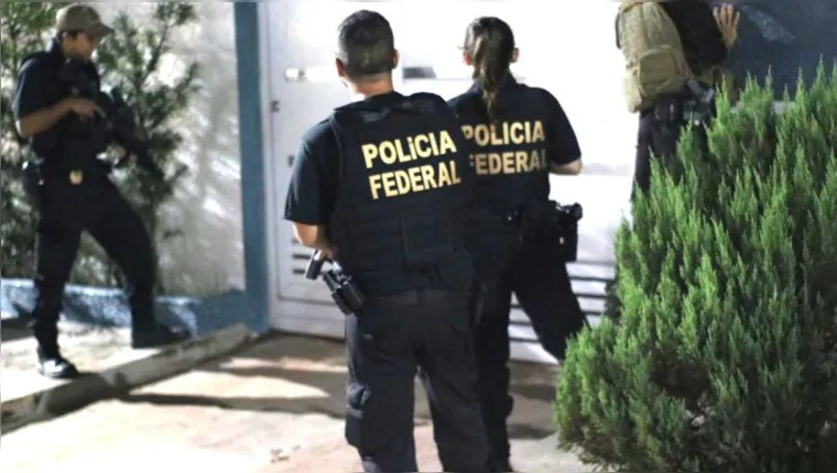 Imagem ilustrativa da notícia PF faz buscas na casa de acusados de hostilizar Moraes