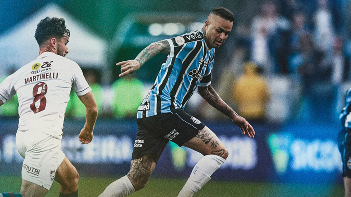 Imagem ilustrativa da notícia Grêmio vira sobre o Fluminense na reestreia de Luan