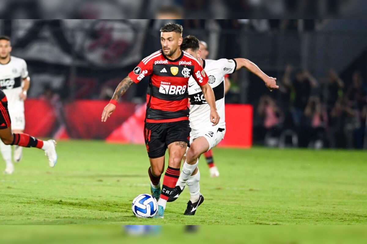 Flamengo toma virada pelo alto e perde para Olimpia