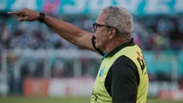 Hélio dos Anjos ficou pistola com a arbitragem do empate em 1 a 1 com o Volta Redonda, no último domingo (3), em plena Curuzu, pela Série C.