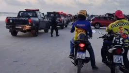 Os agentes de segurança chegaram cedo para coibir abusos