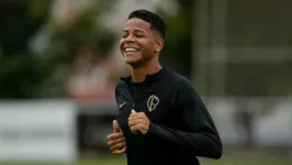 Jovem atacante do Corinthians, de apenas 18 anos, está na mira do PSG.