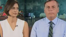 Bolsonaro apareceu de surpresa e interrompeu discurso de esposa