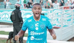 Edilson abriu o caminho para a vitória que pode levar o Paysandu para a Série B depois de cinco anos