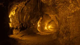 Cavernas com poços, como a Toamim, são associadas a entradas para submundos