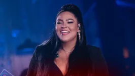 Layna Bellini é uma cantora paraense que canta sertanejo.