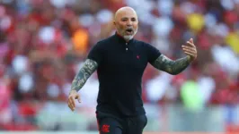 Insatisfação da torcida aumenta pressão por demissão de Jorge Sampaoli