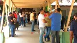 Educadores ocuparam a sede da Semed na manhã desta terça-feira (29)