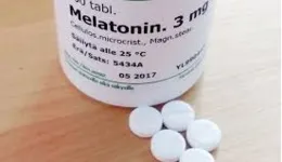 O órgão regulador alerta que não há aprovação de suplementos alimentares à base de melatonina para sono, humor e concentração