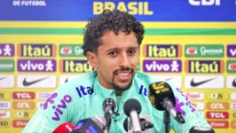 Marquinhos é um dos líderes do elenco, junto com Casemiro e Neymar