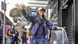 Tchauzinho só para os fãs, não para a Copa. Vamos, Brasil!