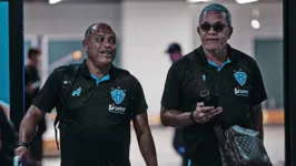 Técnico Hélio dos Anjos (direita) do Paysandu