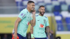 Neymar treina normalmente com a seleção