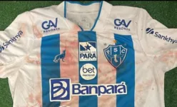 Camisa do Paysandu ficou lavada de sangue devido a agressão