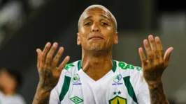 Deyverson tem contrato com o Cuiabá até o final de 2024, mas pode dar adeus ao clube bem antes desse prazo.