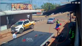 Motociclista destruiu a própria motocicleta