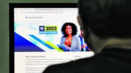 Para saber se a restituição está disponível, o contribuinte deve acessar a página da Receita na internet