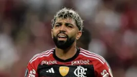 Gabigol, que tem contrato com o Fla até o final de 2024, espera por retomada das conversas sobre renovação.