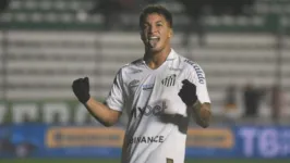 Marcos Leonardo cobra sua liberação do Santos para jogar na Itália