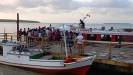 Embarcação 'Dona Lourdes II' que naufragou