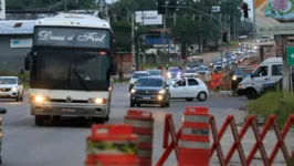 Fluxo de veículos na barreira do Detran, em Ananindeua, registrava velocidade média de 60 km/h no fim da tarde deste domingo (30)