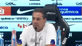 Diretoria do Corinthians está insatisfeita com irregularidade do time comandado por Luxemburgo.