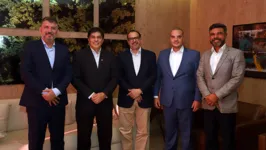 Visita da empresa Grant Thornton. Na foto, da esquerda para direita, Honazi Farias, Camilo Centeno, João Silvério, Bernardo Barbosa e Giusepp Mendes.