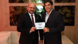 Visita do presidente da OAB Pará, Eduardo Imbiriba a Camilo Centeno