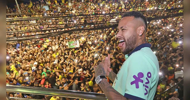 Imagem ilustrativa da notícia Em Belém, Neymar diz estar bem e cutuca campeonato francês