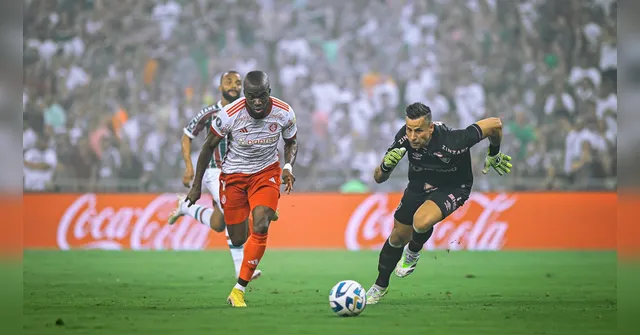 Imagem ilustrativa da notícia Libertadores: Fluminense e Inter empatam em jogão no Maraca