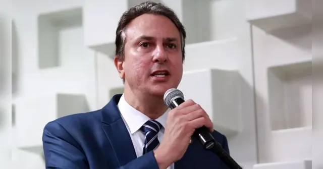 Imagem ilustrativa da notícia Governo planeja ofertar bolsas a alunos do Ensino Médio