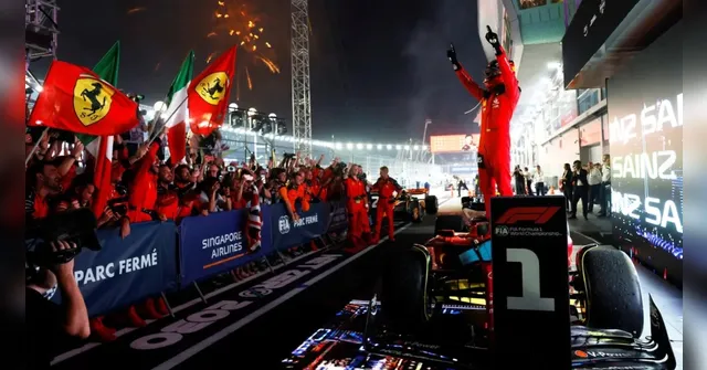Imagem ilustrativa da notícia F1: Carlos Sainz administra pole e vence o GP de Singapura