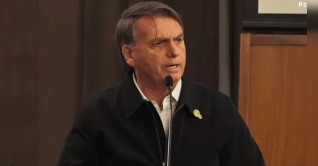 Imagem ilustrativa da notícia Jair Bolsonaro diz que hacker "fantasia" na CPI do 8/1
