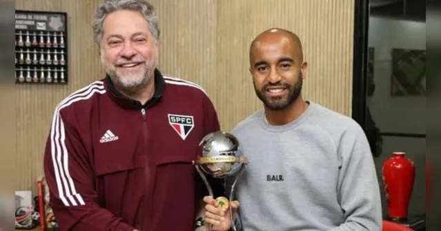 Imagem ilustrativa da notícia Lucas Moura volta ao Brasil fora do top-10 de salários