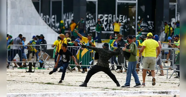 Imagem ilustrativa da notícia 301 réus vão confessar crimes dos atos golpistas em Brasília