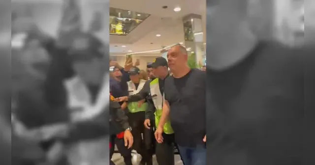 Imagem ilustrativa da notícia Flamengo não deve demitir Braz após briga em shopping