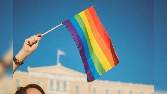 Imagem ilustrativa da notícia Frente LGBT+ reage a projeto que ameaça união homoafetiva