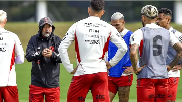 Imagem ilustrativa da notícia Flamengo terá que aderir escolhas com Jorge Sampaoli