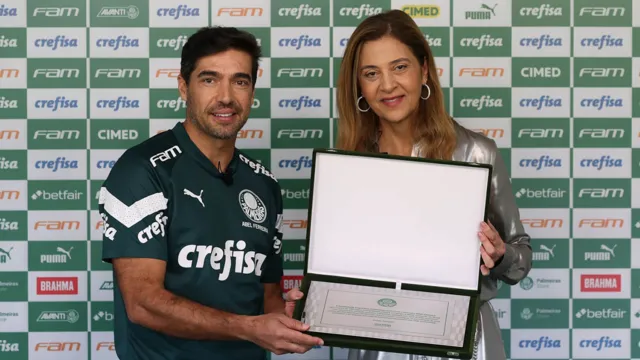 Imagem ilustrativa da notícia Abel Ferreira será homenageado por marca no Palmeiras