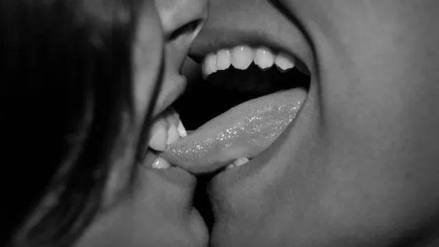 Imagem ilustrativa da notícia Entenda a importância do beijo na boca durante o sexo