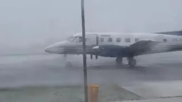 Imagem ilustrativa da notícia Vídeo mostra tempestade minutos antes de avião cair no AM