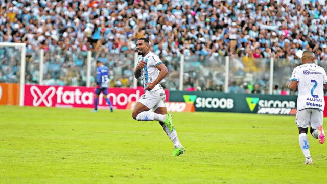 Imagem ilustrativa da notícia Paysandu: autor do gol, Kevin lamenta empate contra Voltaço