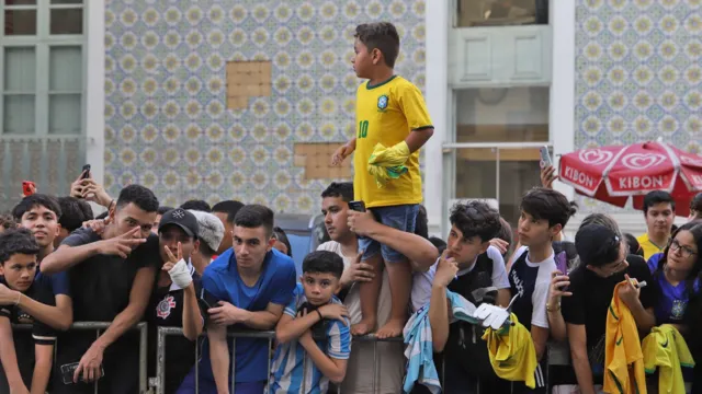 Imagem ilustrativa da notícia Seleção Brasileira recebe o carinho dos torcedores em Belém