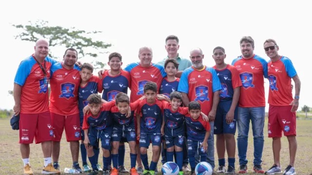 Imagem ilustrativa da notícia Zico lança projeto social de futebol no Pará