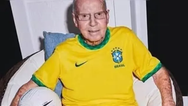 Imagem ilustrativa da notícia Aos 90 anos, Zagallo está internado em hospital no Rio 