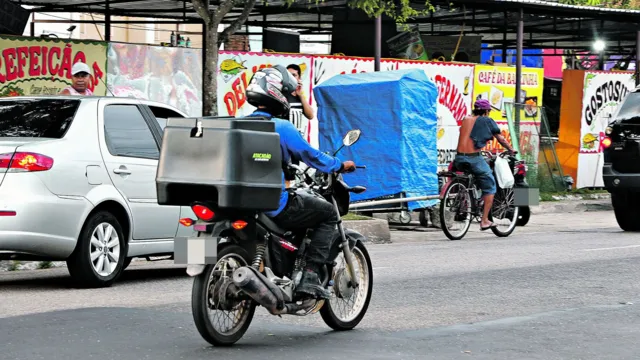 Imagem ilustrativa da notícia Motociclistas em Belém ainda trafegam na informalidade